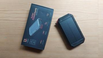 Iideka Solar Powerbank 30000 mAh met zonnepaneel beschikbaar voor biedingen