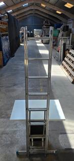 2 delige aluminium ladder met 8 sporten, Doe-het-zelf en Bouw, Ophalen, Zo goed als nieuw, Ladder, Opvouwbaar of Inschuifbaar