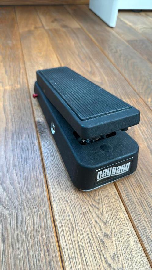 Wah-Wah Dunlop Crybaby 95Q, Muziek en Instrumenten, Effecten, Zo goed als nieuw, Wah Wah, Ophalen of Verzenden