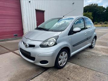 Toyota Aygo 1.0i vvt-i 68 pk 2011 start niet ! Export beschikbaar voor biedingen