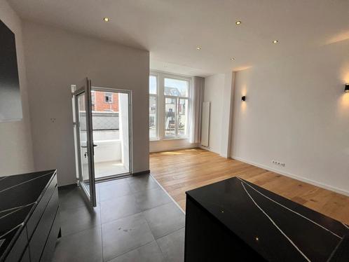 Appartement te koop in Antwerpen, 2 slpks, Immo, Huizen en Appartementen te koop, Appartement, B
