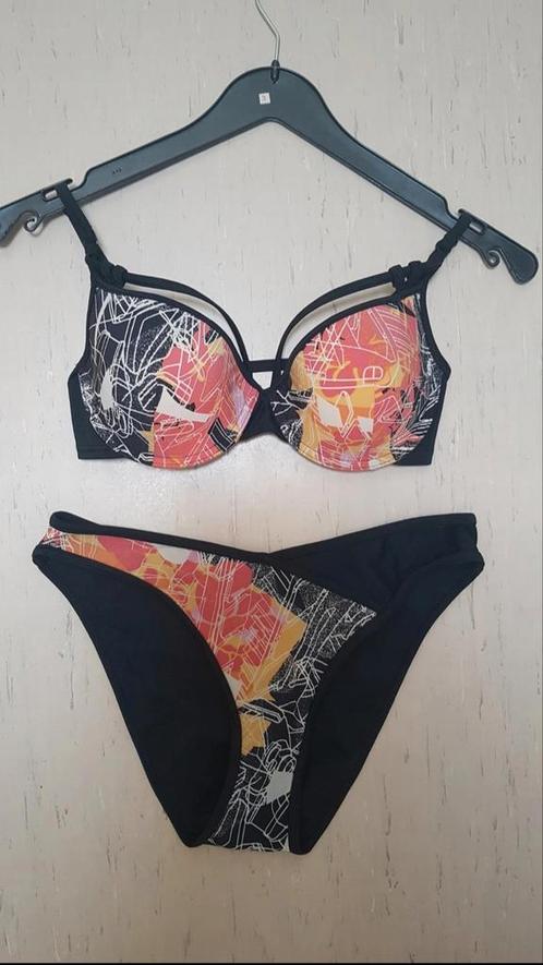 Marlies Dekkers kleurrijke Bikini top met brief (slip), Kleding | Dames, Badmode en Zwemkleding, Zo goed als nieuw, Bikini, Ophalen