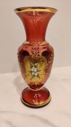 Italiaanse vintage Ruby Red vaas met goud accenten., Antiek en Kunst, Ophalen