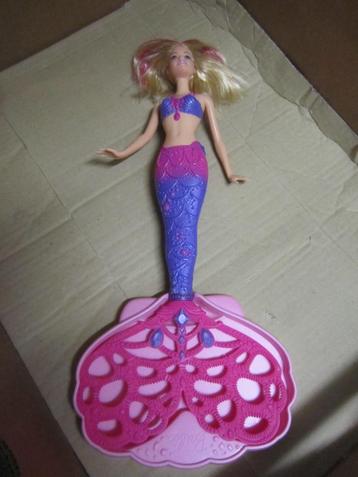 4 zeemeermin Barbies beschikbaar voor biedingen