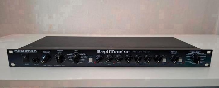 Rocktron Replitone modeling preamp met fx en midi, Muziek en Instrumenten, Versterkers | Bas en Gitaar, Gebruikt, Ophalen of Verzenden