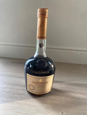 Cognac Napoleon Courvoisier beschikbaar voor biedingen