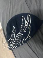 Bonnet lacoste bleu croco blanc, Kleding | Dames, Hoeden en Petten, Ophalen, Zo goed als nieuw