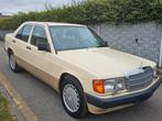 Mercedes 190 2.0 Benzine Automaat/Airco 124.000km, Auto's, Oldtimers, Automaat, 4 deurs, Beige, Beige