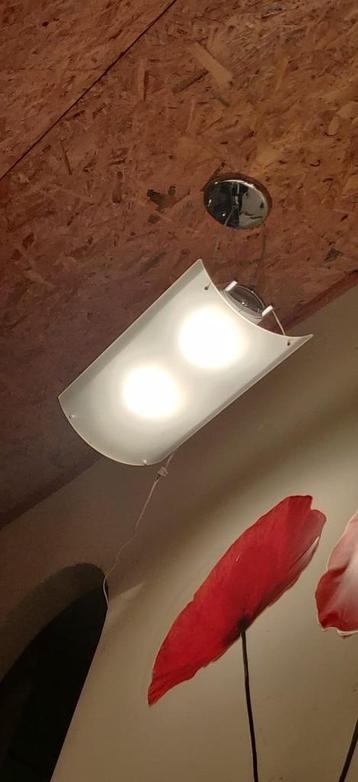 moderne luster met hallogeenlamp beschikbaar voor biedingen