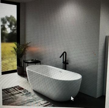 splinternieuwe losstaande badkraan beschikbaar voor biedingen