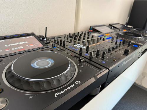 3x CDJ 3000 1x DJM A9 + decksavers, Muziek en Instrumenten, Dj-sets en Draaitafels, Zo goed als nieuw, Dj-set, Pioneer, Ophalen