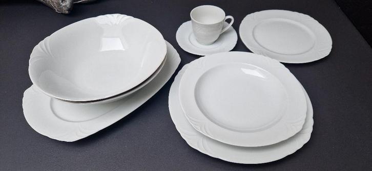 60-delig servies Winterling Marktleuthen Bavaria als nieuw, Antiquités & Art, Antiquités | Services (vaisselle) complet, Enlèvement