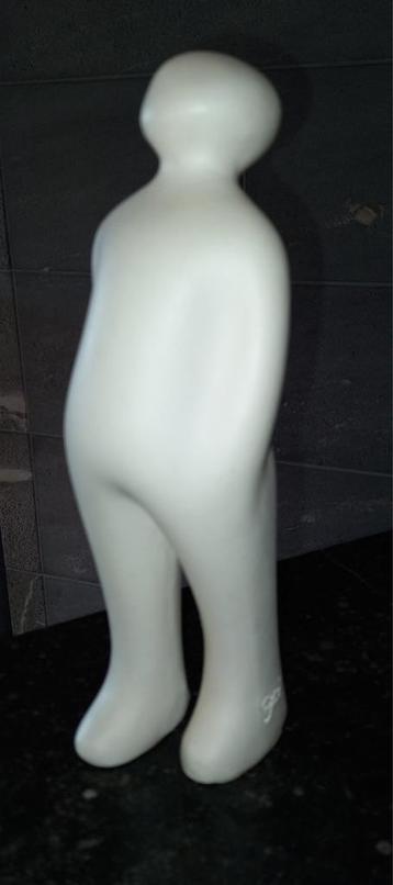 The visitor, Enlèvement