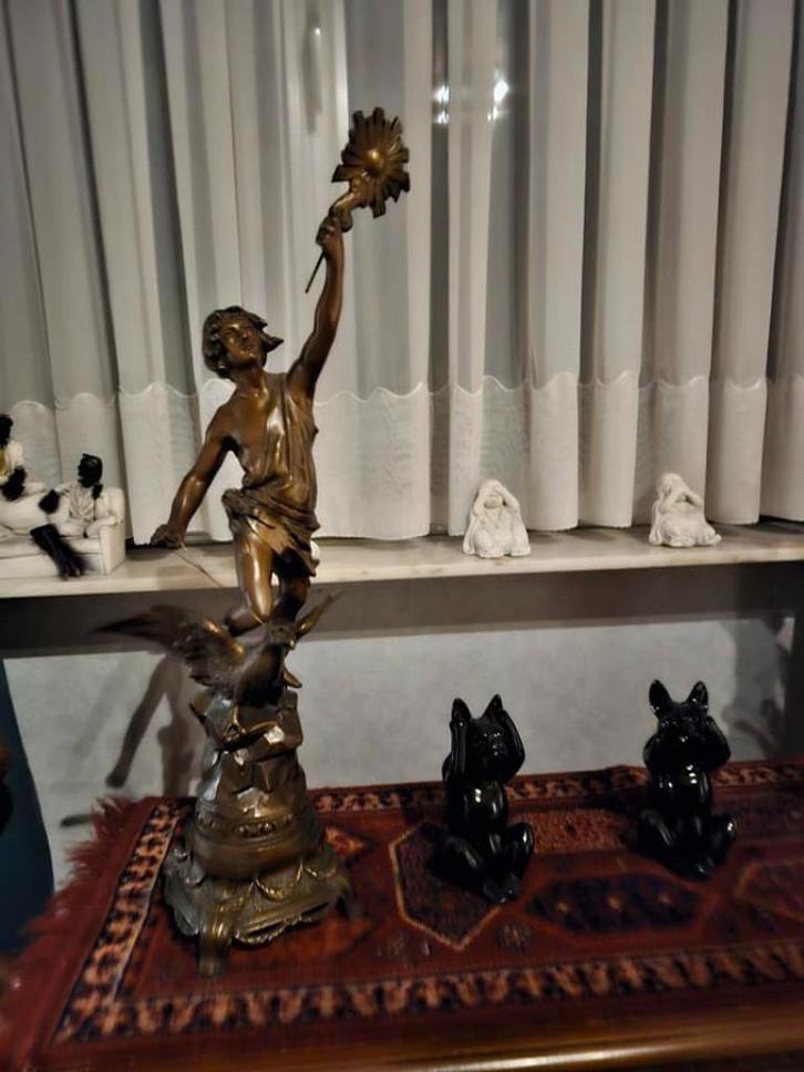 2 prachtige beelden te koop In prima staat geen bronzen!!!, Antiek en Kunst, Antiek | Brons en Koper, Koper, Ophalen