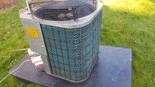 WARMTEPOMP VERWARMING ZWEMBAD SPA 1800W - 9500W RENDERING, Tuin en Terras, Zwembad-toebehoren, Zo goed als nieuw, Verwarming, Ophalen