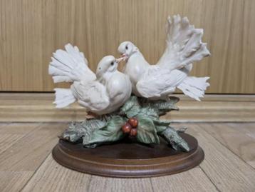 Giuseppe Armani keramische figuur voor Capodimonte beschikbaar voor biedingen