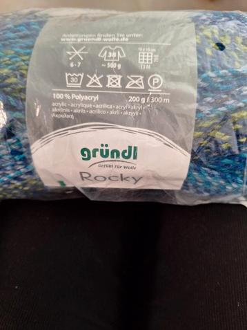 2x200gr/2x300m grűndl Rocky naald 6/7 acrylic verloop kleur beschikbaar voor biedingen