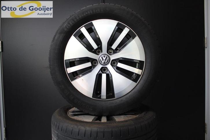 Volkswagen Golf Zomerbanden CONTINENTAL 205/55R16, Auto-onderdelen, Banden en Velgen, Banden en Velgen, Zomerbanden, 16 inch, 205 mm
