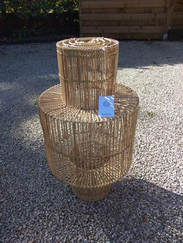 Rieten hanglamp  beschikbaar voor biedingen