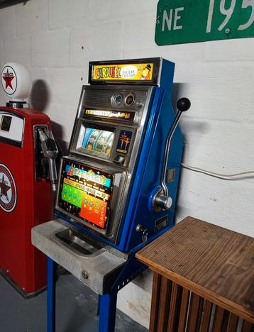 Ancien Jackpot mécanique  beschikbaar voor biedingen