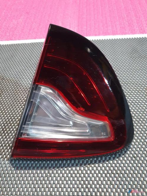 renault captur achterlicht vd achterklep rechts, Auto-onderdelen, Carrosserie, Achterklep, Renault, Achter, Gebruikt, Ophalen of Verzenden