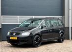 Volkswagen Touran 1.6-16V FSI Business bj.2005 Airco|7 Pers|, Monovolume, Electronic Stability Program (ESP), Zwart, Handgeschakeld