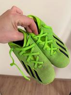 kindervoetbalschoenen maat 32, Sport en Fitness, Voetbal, Ophalen of Verzenden, Gebruikt, Schoenen