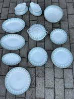 Vintage servies uit de Boch Bonaparte-serie, Ophalen