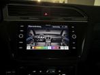 Volkswagen Tiguan PLUG IN HYBRID * 2x R-LINE * LED * CAMERA, Auto's, 245 pk, Gebruikt, 4 cilinders, Alcantara