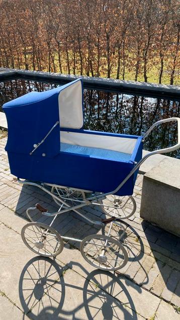 Retro poppen buggy, Enlèvement