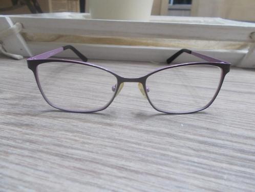 * Monture lunette femme Val & Co lilas/noir. Taille 51  16, Bijoux, Sacs & Beauté, Lunettes de Soleil & Lunettes | Femmes, Comme neuf