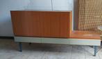 Mid-century vintage dressoir / opbergkast jaren 60, Huis en Inrichting, Kasten | Dressoirs, Ophalen, Met deur(en)