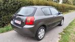 2002 Toyota Corolla 1.4 essence 100ch /4 pneus NEUFS /EURO 4, Auto's, 100 kW, Corolla, Handgeschakeld, 1400 cc
