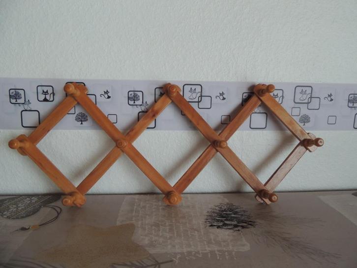 Porte-manteaux accordéon en bois, Maison & Meubles, Accessoires pour la Maison | Portemanteaux, Bois, Enlèvement