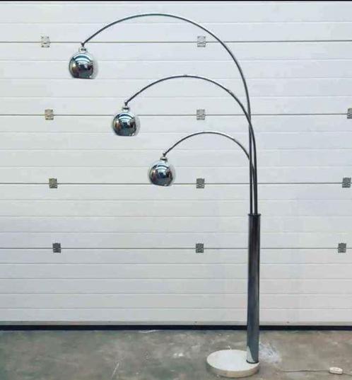 Lampadaire Vintage Goffredo Reggiani Space Age 1960's, Maison & Meubles, Accessoires pour la Maison | Autre, Comme neuf