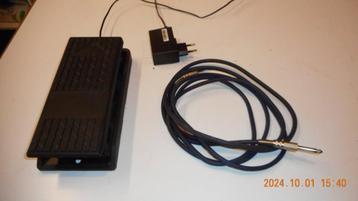 Behringer Volume Pedaal beschikbaar voor biedingen