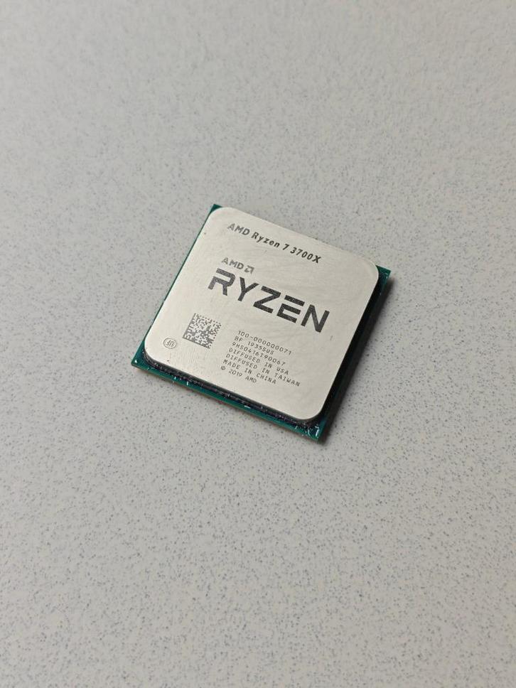 AMD Ryzen 7 3700x CPU, Computers en Software, Processors, Zo goed als nieuw, 8-core, 4 Ghz of meer, Ophalen of Verzenden
