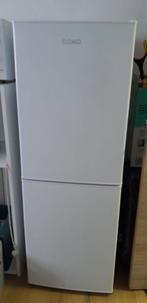 DOMO koel-vriescombinatie, Elektronische apparatuur, Koelkasten en IJskasten, Ophalen, 150 tot 200 liter, Zo goed als nieuw, 140 tot 160 cm