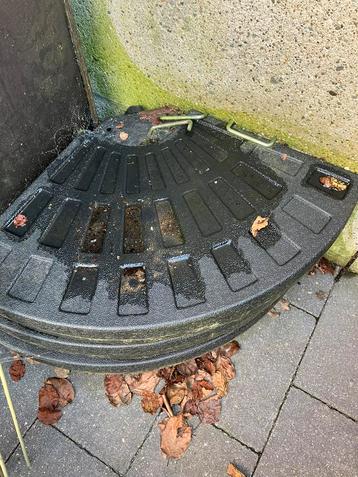 Parasolvoet voor hangparasol  beschikbaar voor biedingen