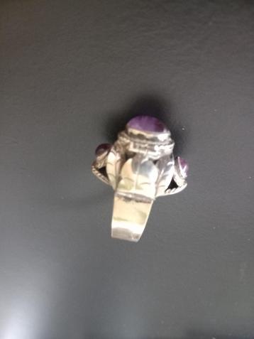 Gifring in zilver met amethist (jaren 60) beschikbaar voor biedingen