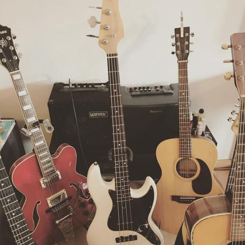 SIRE Marcus Miller V3 gen2, Muziek en Instrumenten, Snaarinstrumenten | Gitaren | Bas, Zo goed als nieuw, Elektrisch, Ophalen