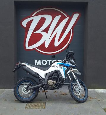 Voge 300 Rally Blauw @BW Motors Mechelen beschikbaar voor biedingen