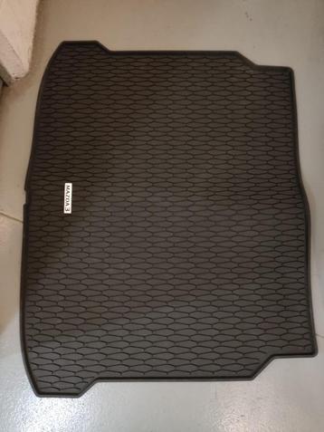 Mazda 3 all-weather koffermatten / Tapis de coffre toutes sa beschikbaar voor biedingen