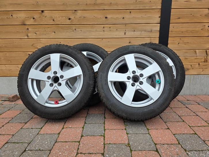 Winterbanden Skoda Fabia 15" op aluminium velgen, Auto-onderdelen, Banden en Velgen, Banden en Velgen, Winterbanden, 15 inch, 185 mm