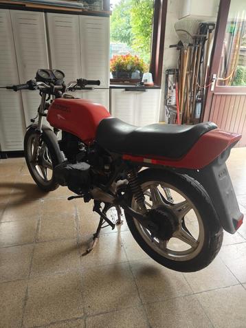 Honda Cb 400N restauratie of donor beschikbaar voor biedingen