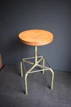 Tabouret Industriel, Maison & Meubles, Rond, Enlèvement, Utilisé, 50 à 75 cm