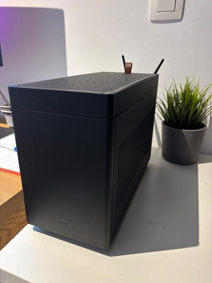 ITX game pc, Computers en Software, Desktop Pc's, Zo goed als nieuw, 4 Ghz of meer, SSD, 32 GB, Met videokaart, Gaming, Ophalen of Verzenden