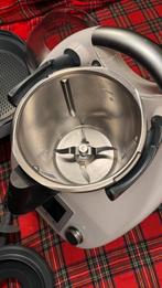 Thermomix TM5 + bol + Varoma + extracteur de jus - clé wifi, Electroménager, Enlèvement, Utilisé