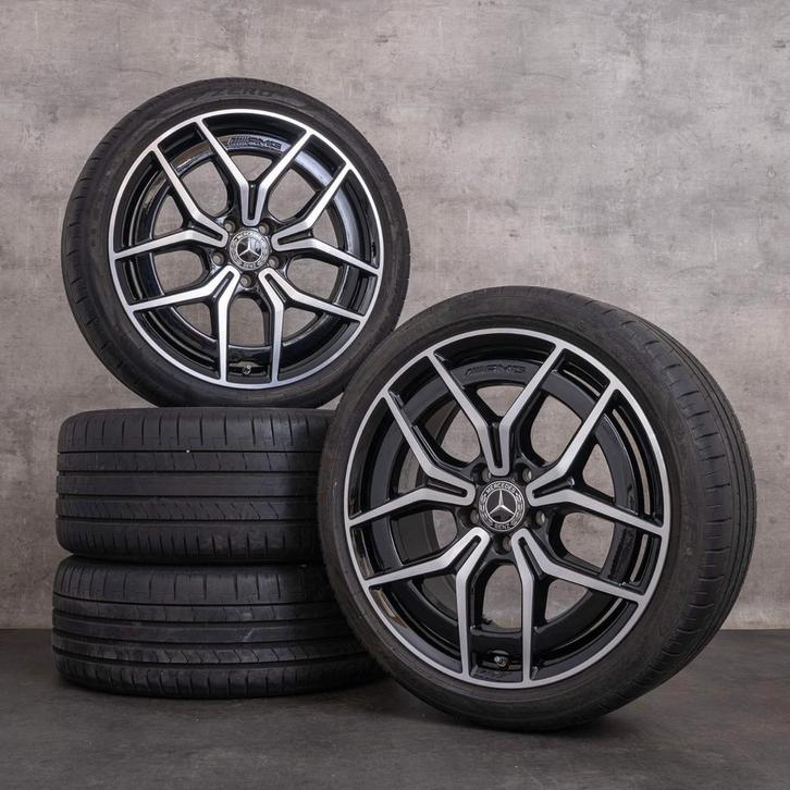IK ZOEK ORIGINELE AMG-LINE 19 OF 18 Duims VELGEN, Auto-onderdelen, Banden en Velgen, Band(en), Ophalen of Verzenden