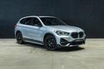 BMW X1 xDrive25e (162 kW) PANO DAK | 18" LMV | VAMERA | Full, Auto's, BMW, 2410 kg, Stof, Gebruikt, Zwart